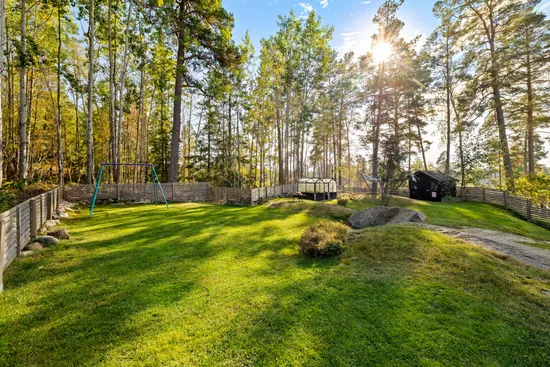 Radhus, Åkerhielms väg 12, Margretelund, Österåker