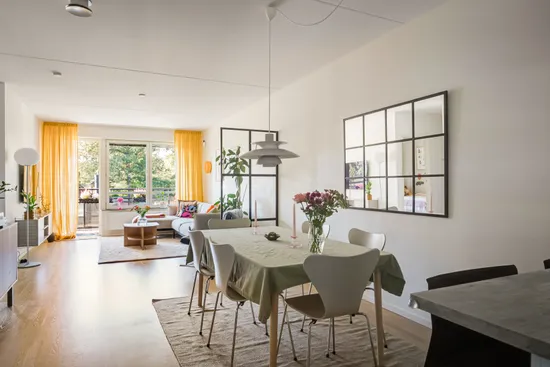 Bostadsrätt, Gamla Södertäljevägen 136A, Segeltorp, Huddinge