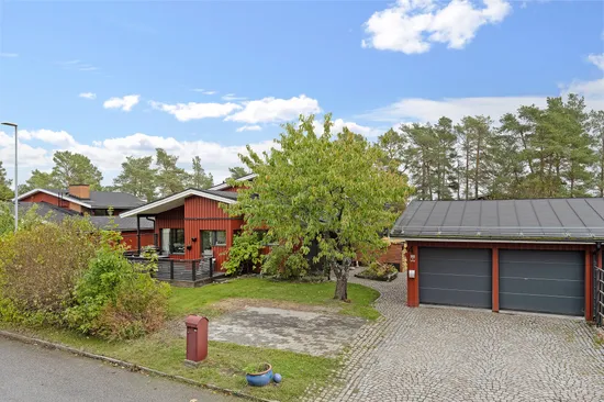 Villa, Reliefvägen 4, Viksjö, Järfälla