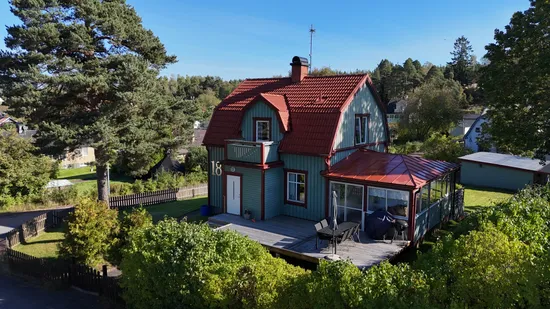Villa, Öbergsgatan 18, Grums