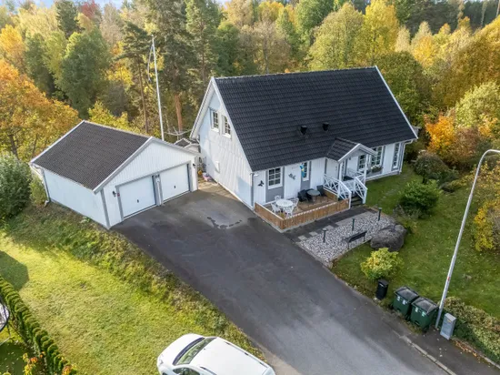 Villa, Litografvägen 4, Finspång