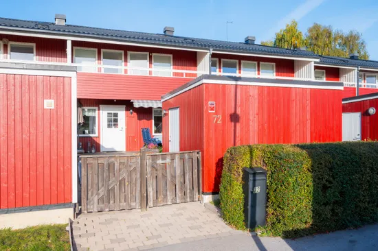 Radhus, Nyponvägen 72, Peterslund, Oxelösund