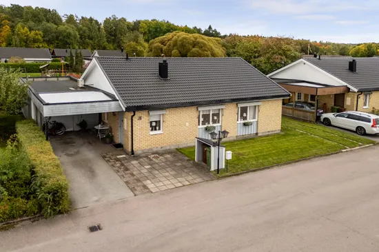 Villa, Gräsgatan 18, Korsängen, Enköping
