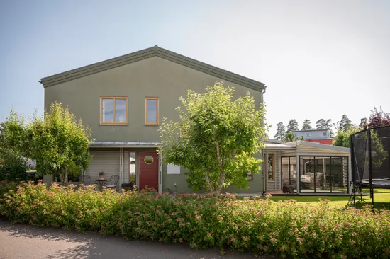 Radhus, Råtorps allé 34, Södra Råtorp, Karlstad