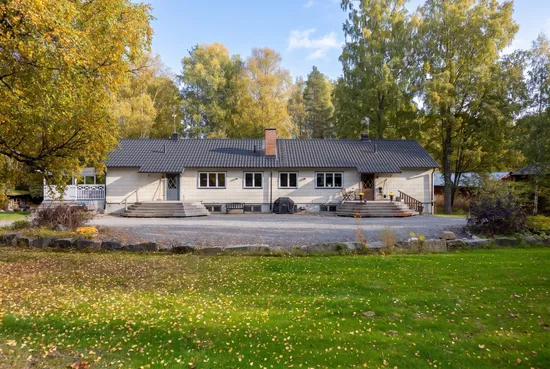 Radhus, Bernshammar 5AB och Bernshammar 6, Bernshammar, Skinnskatteberg