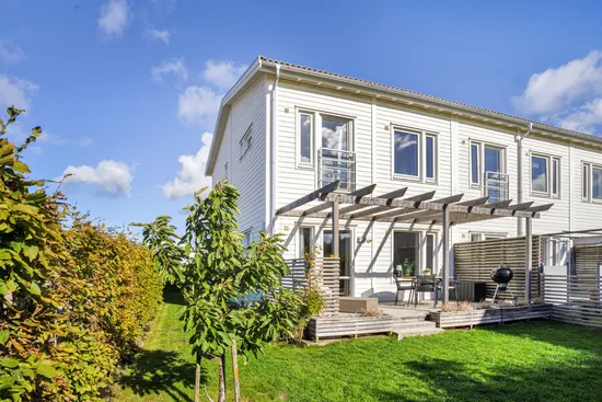 Radhus, Liljegatan 22, Bara, Svedala