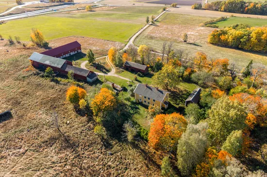 Gård/Skog, Del av Munktorps-Åsby 1:2, Munktorp, Köping