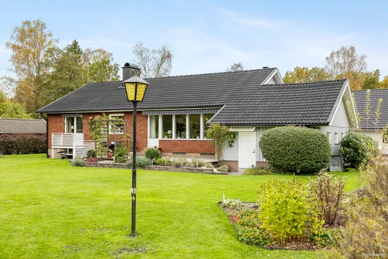 Villa, Klatebergsvägen 5, Hyssna - Klateberg, Mark