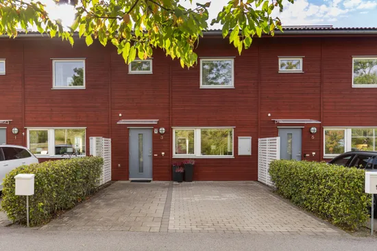 Radhus, Högsbacksgatan 3, Harvestad, Linköping