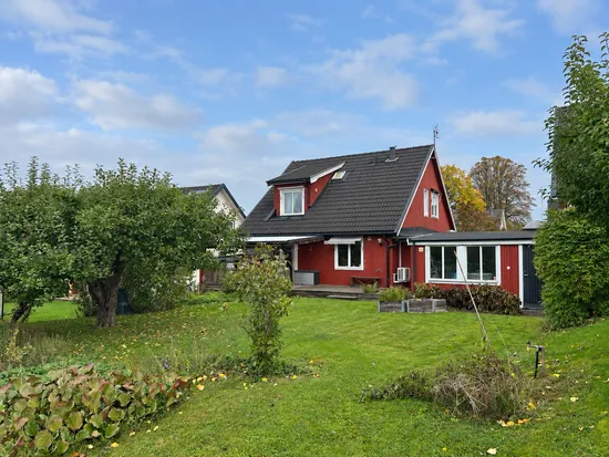 Villa, Johan Moviks väg 5, Ekerö Närlunda, Ekerö