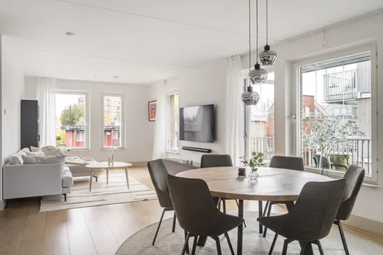 Bostadsrätt, Stationsvägen 12, Roslags näsby, Täby