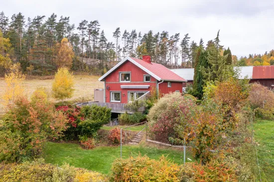 Gård/Skog, Kajbergsvägen 18, Skene, Mark