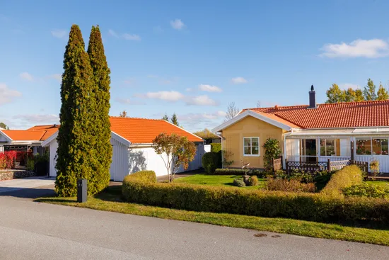 Radhus, Backstugevägen 26, Smedstorp, Kumla