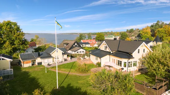 Villa, Skeppar Sjöströms väg 7, Fruvik, Värmdö