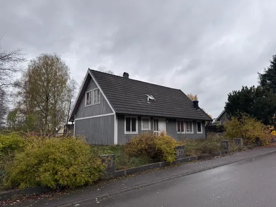 Villa, Kallkällgatan 8, Bäckhammar, Kristinehamn