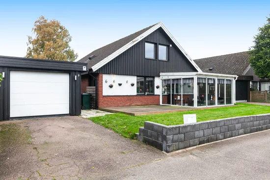 Villa, Putsaregatan 6, Bjuv