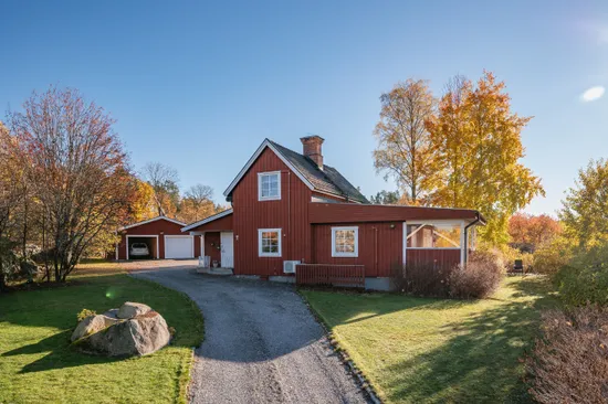 Villa, Råvägen 7, Varggården, Falun