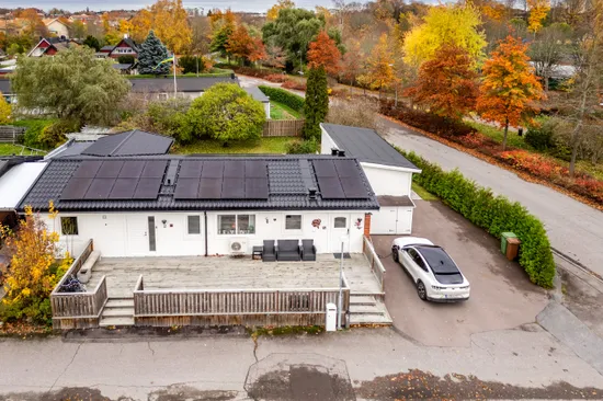 Radhus, Kastanjegatan 2, Enköping