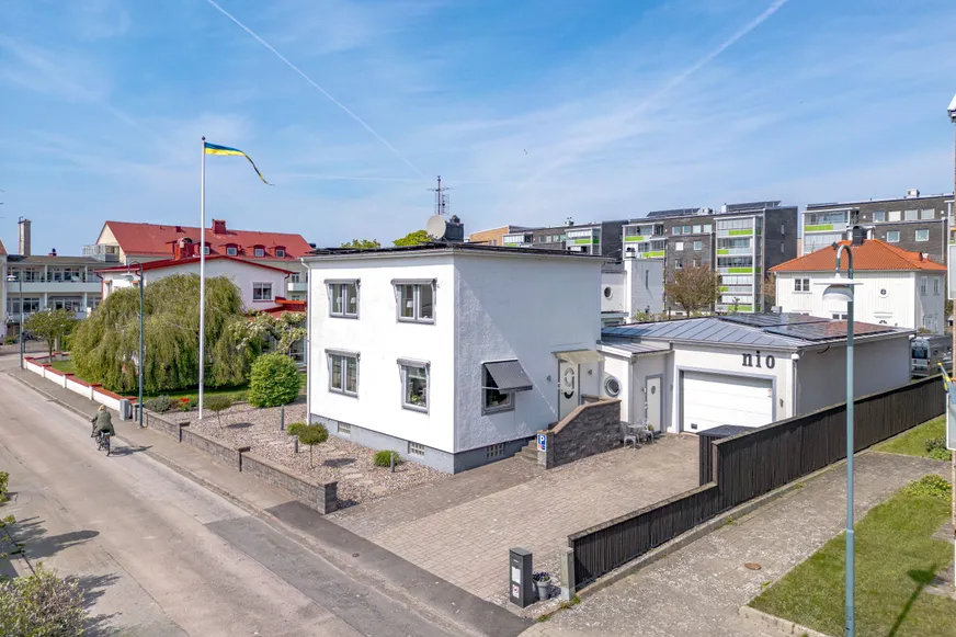 Villa, Alegränd 9, Centrum, Falkenberg