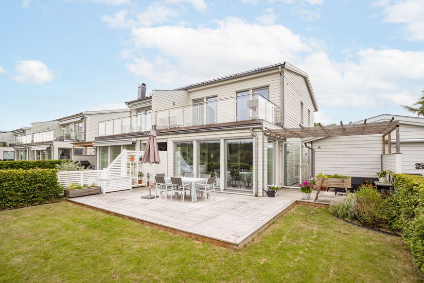 Bostadsrätt, Radhus, Strandängsvägen 14 b, Täljöviken, Österåker