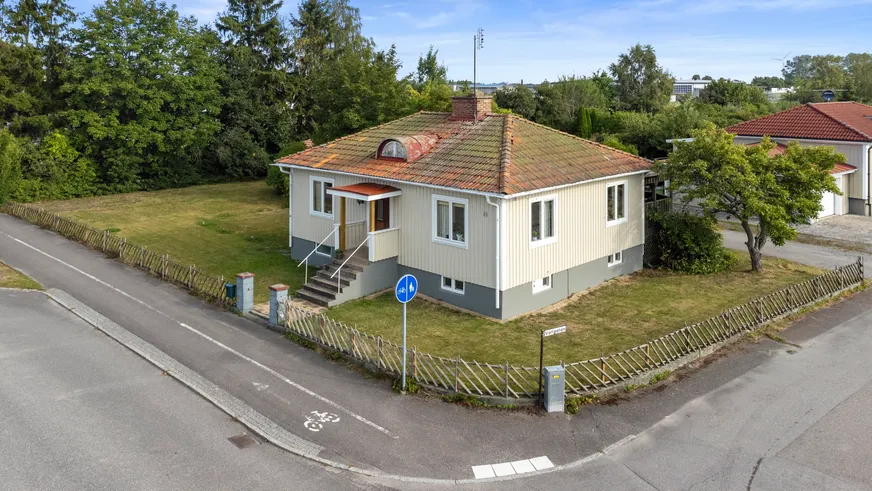 Villa, Smedjegatan 23, Vara