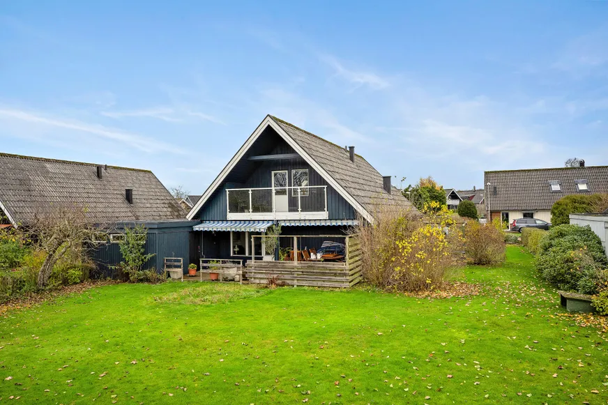 Villa, Bohusgatan 16, Adolfsfält, Ängelholm