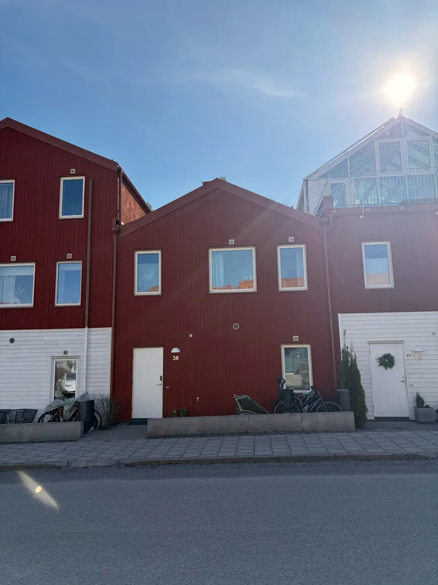 Bostadsrätt, Radhus, Ullna allé 38, Ullna Strand, Täby