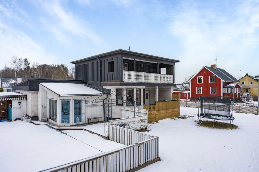 Villa, Hallonstigen 9, Mellringe, Örebro