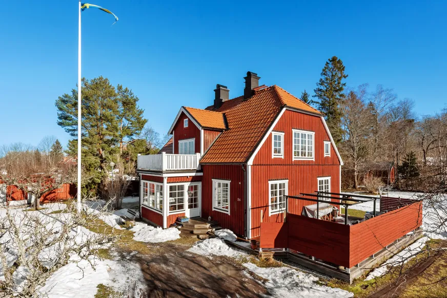 Villa, Grisslehamnsvägen 26, Älmsta, Norrtälje