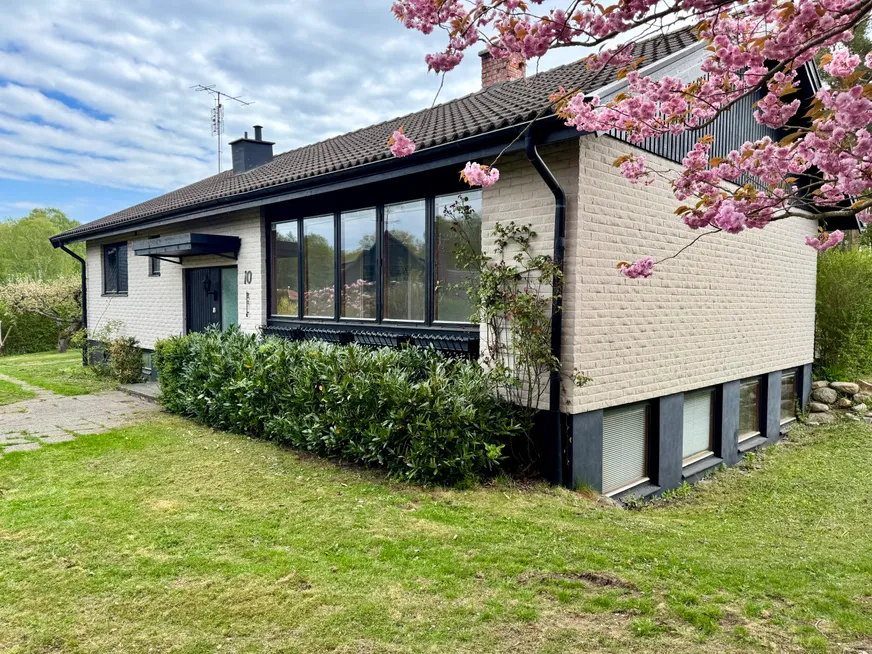 Villa, Skogsgatan 10, Skogsbacken, Tomelilla
