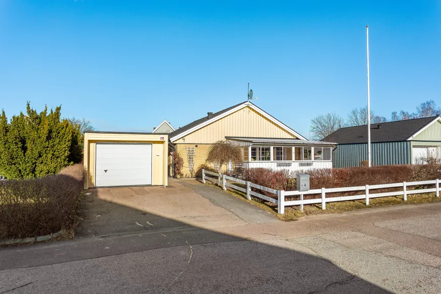 Villa, Myrgatan 4, Västra Lersätter, Kil