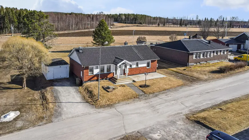 Villa, Sveavägen 16, Tvärålund, Vindeln