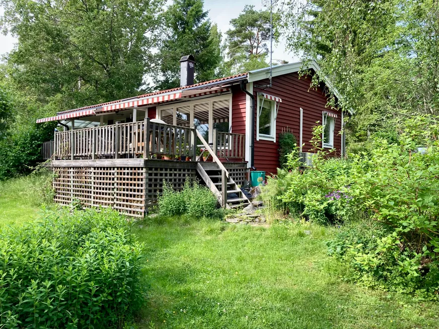 Fritidshus, Sonö Kolbacken 8, Edsbro, Norrtälje