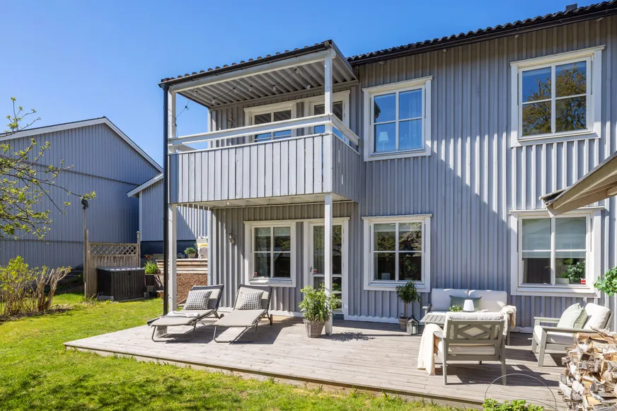 Villa, Brisvägen 21, Mensättra, Nacka