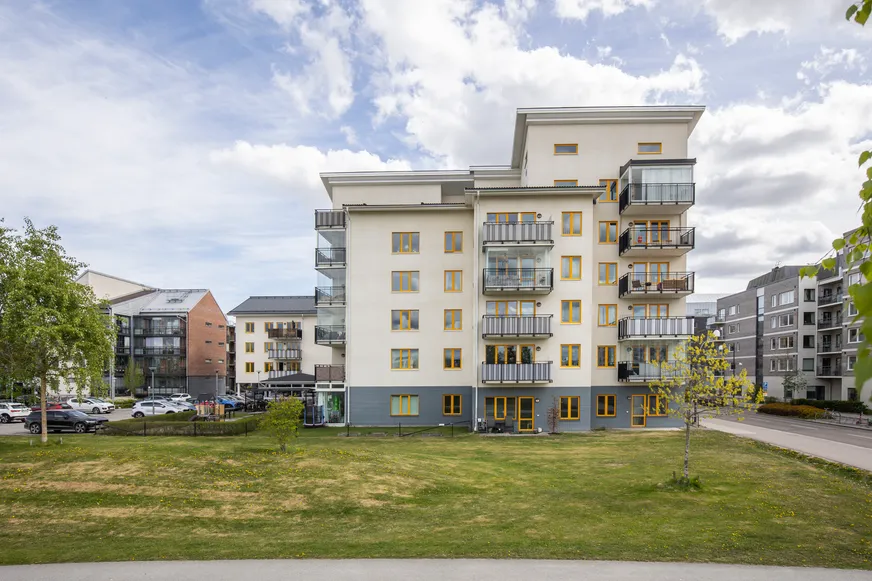 Karlsdalsallén 38