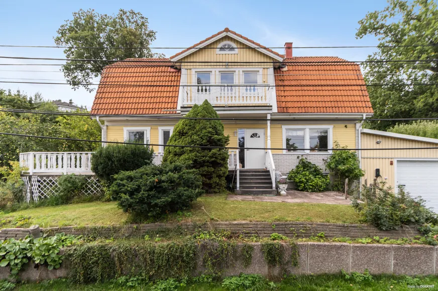 Villa, Kurirvägen 10, Segeltorp, Huddinge