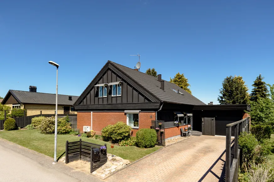 Villa, Augustivägen 12, Danneborg, Växjö