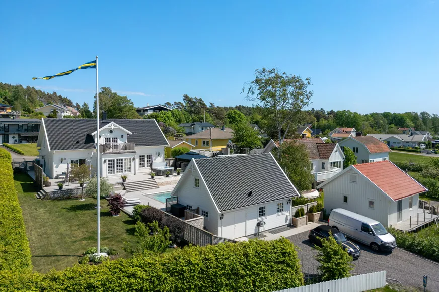 Övre Lundborgs väg 4
