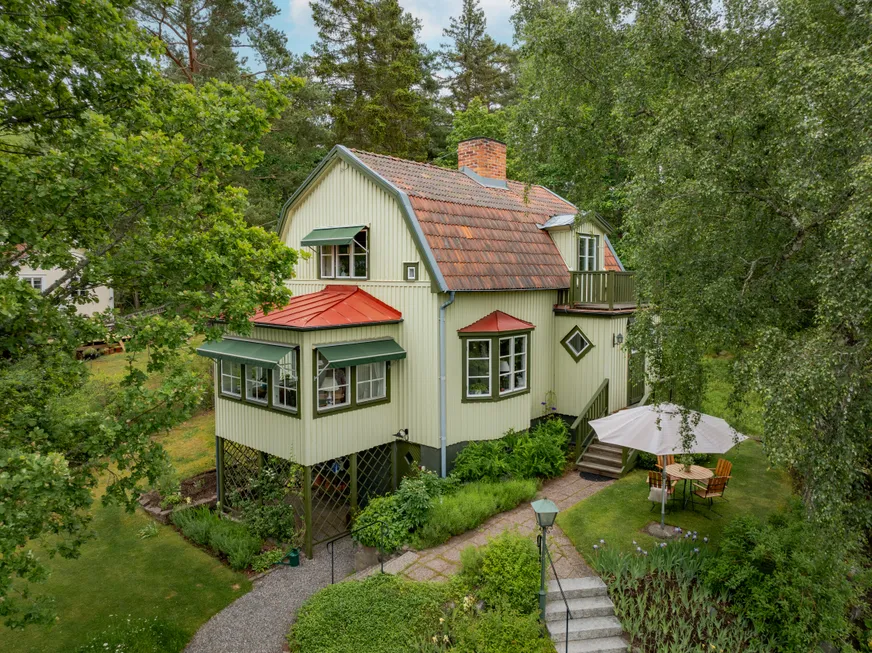 Villa, Klövervägen 3, Nora, Danderyd