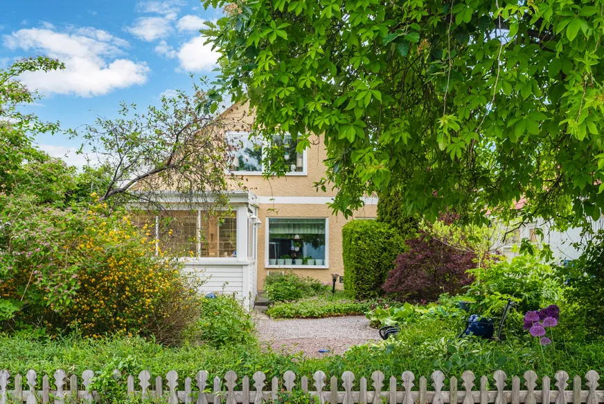 Dressyrvägen 13