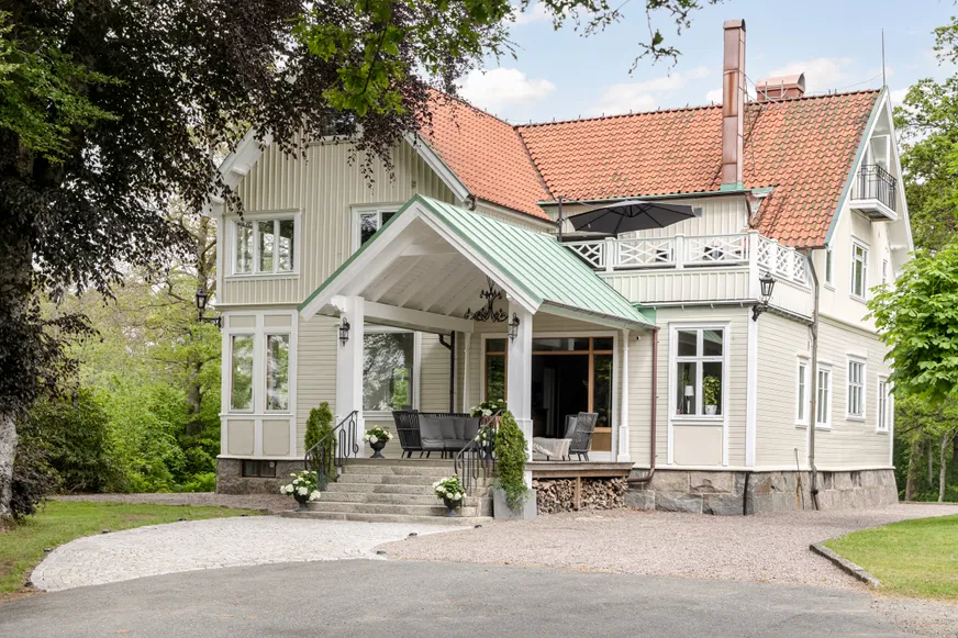 Stora Bråtavägen 12