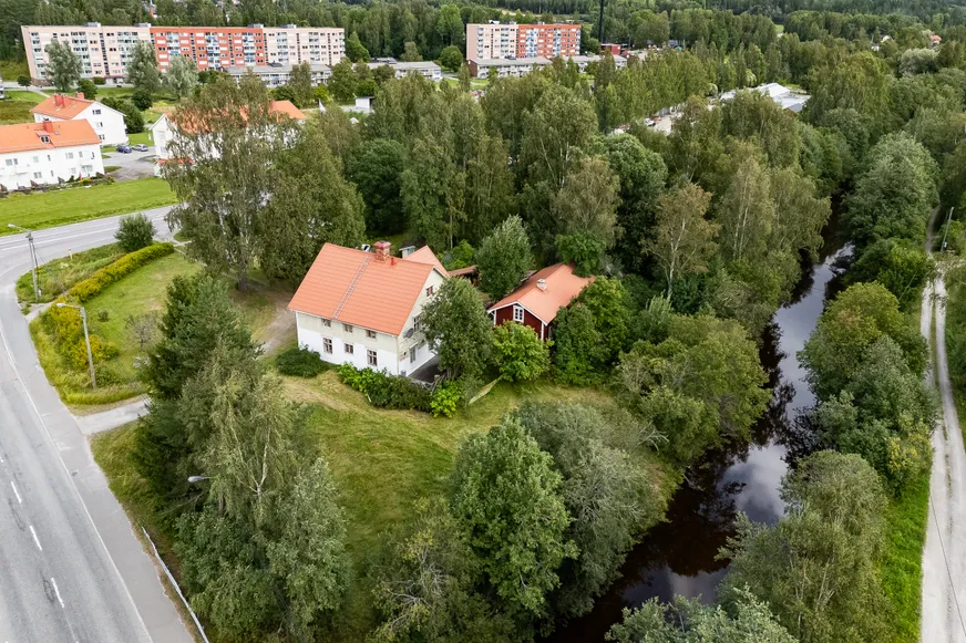 Västra vägen 125