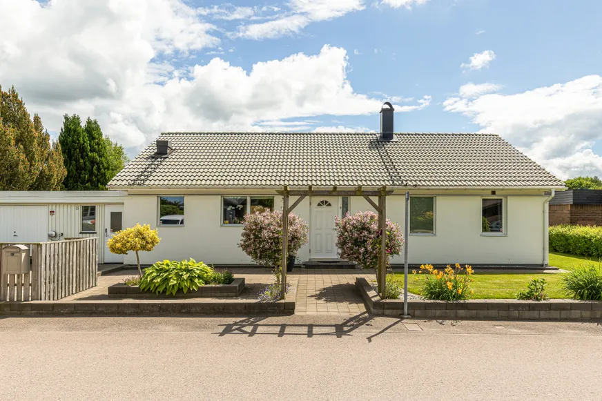 Villa, Ljunitsgatan 8, Munka Ljungby, Ängelholm