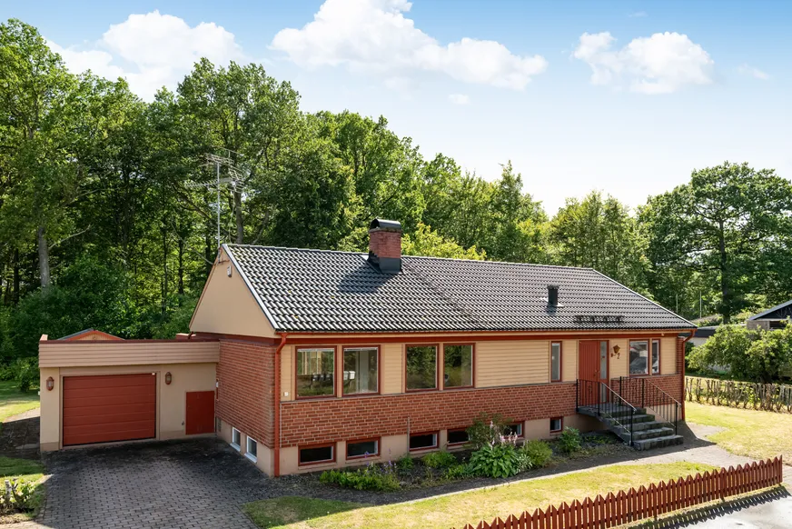 Villa, Floragatan 2, Tingsryd