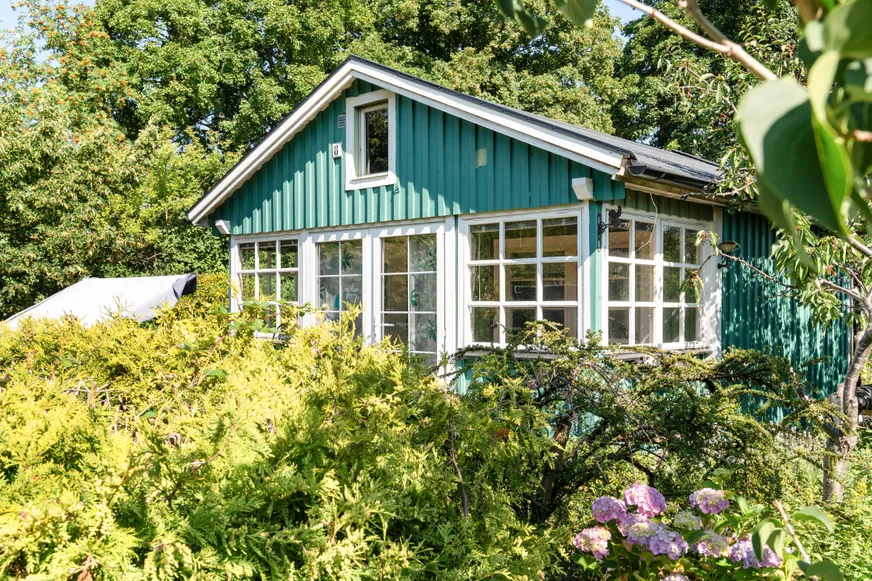 Folkparksvägen 18 - Kolonilott nr 8 i koloniområdet Högbo