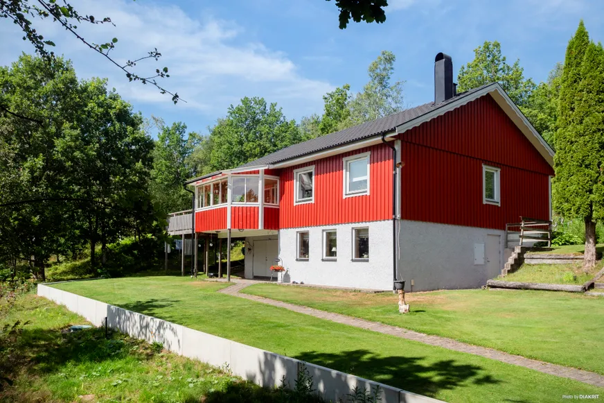 Högsgärde 24