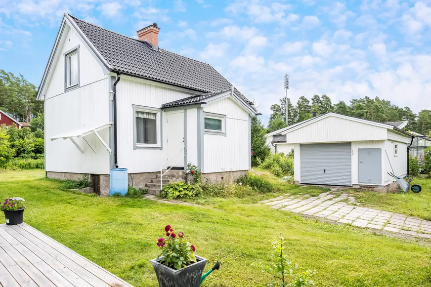 Blåeldsvägen 12
