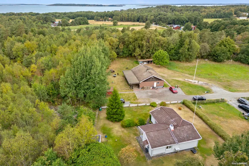 Strandabjärsvägen 13 photo 4