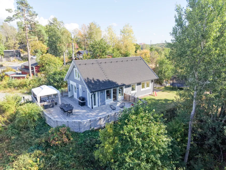 Villa, Skarphedens väg 9A, Glömsta, Huddinge