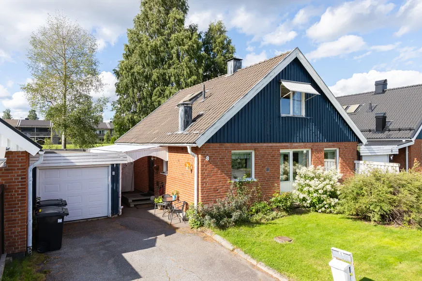 Radhus, Stafettgatan 8, Hedensbyn, Skellefteå